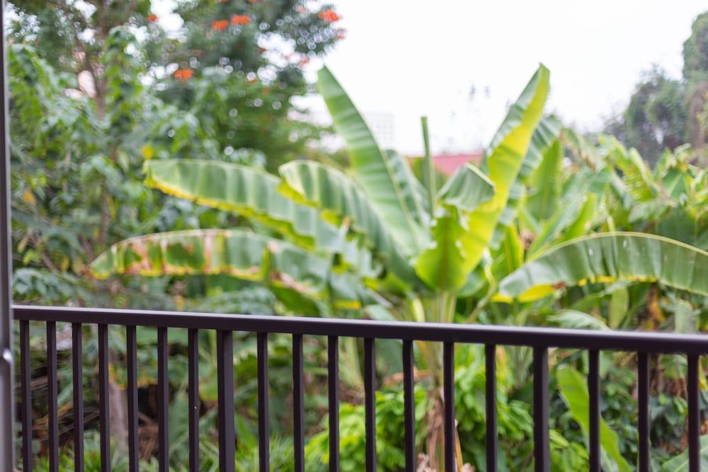 Aparthotel 365 Serviced Chiang Mai