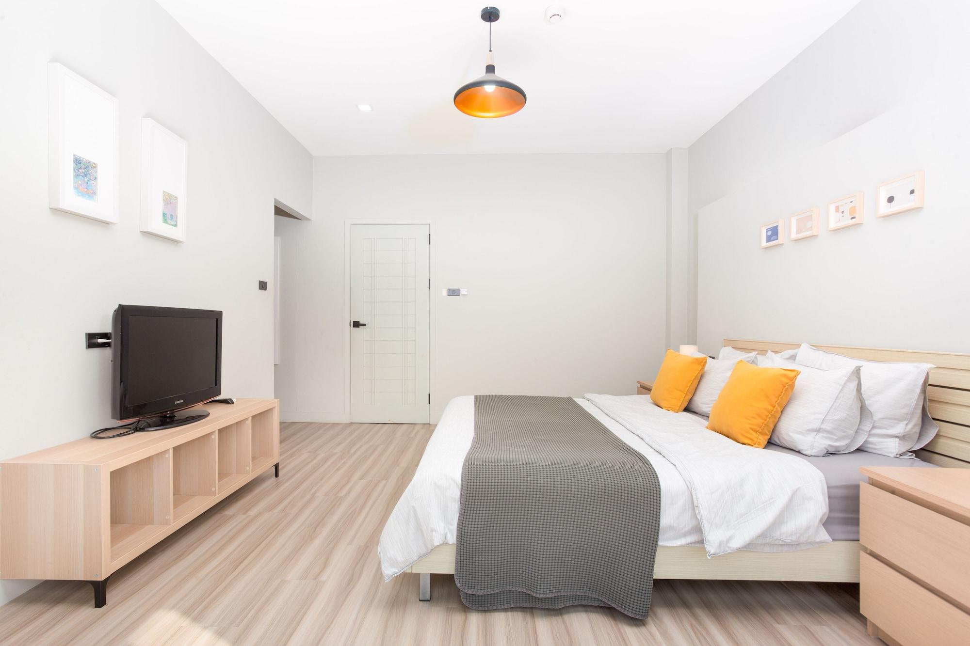 365 Serviced Aparthotel