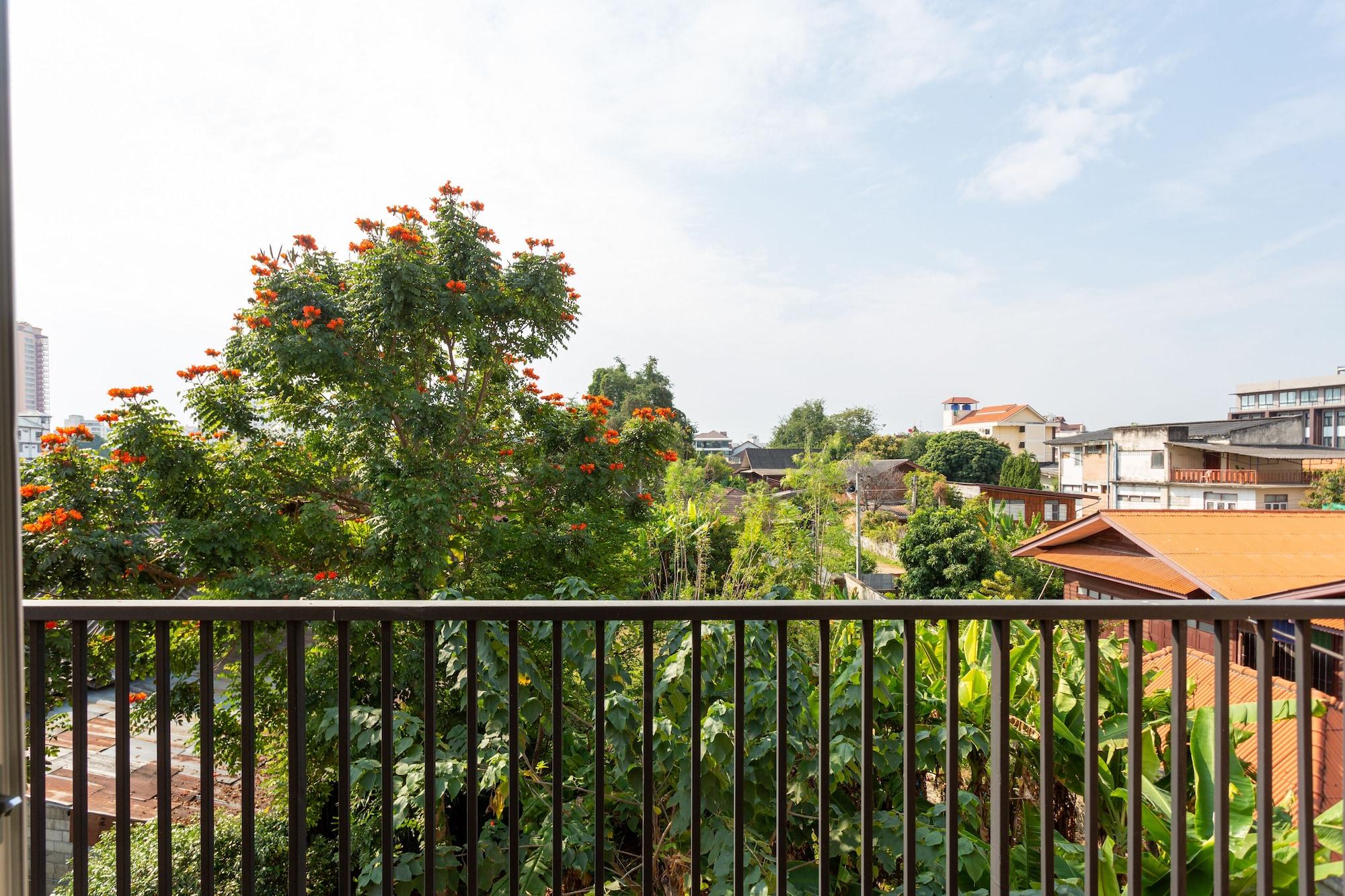 365 Serviced Aparthotel