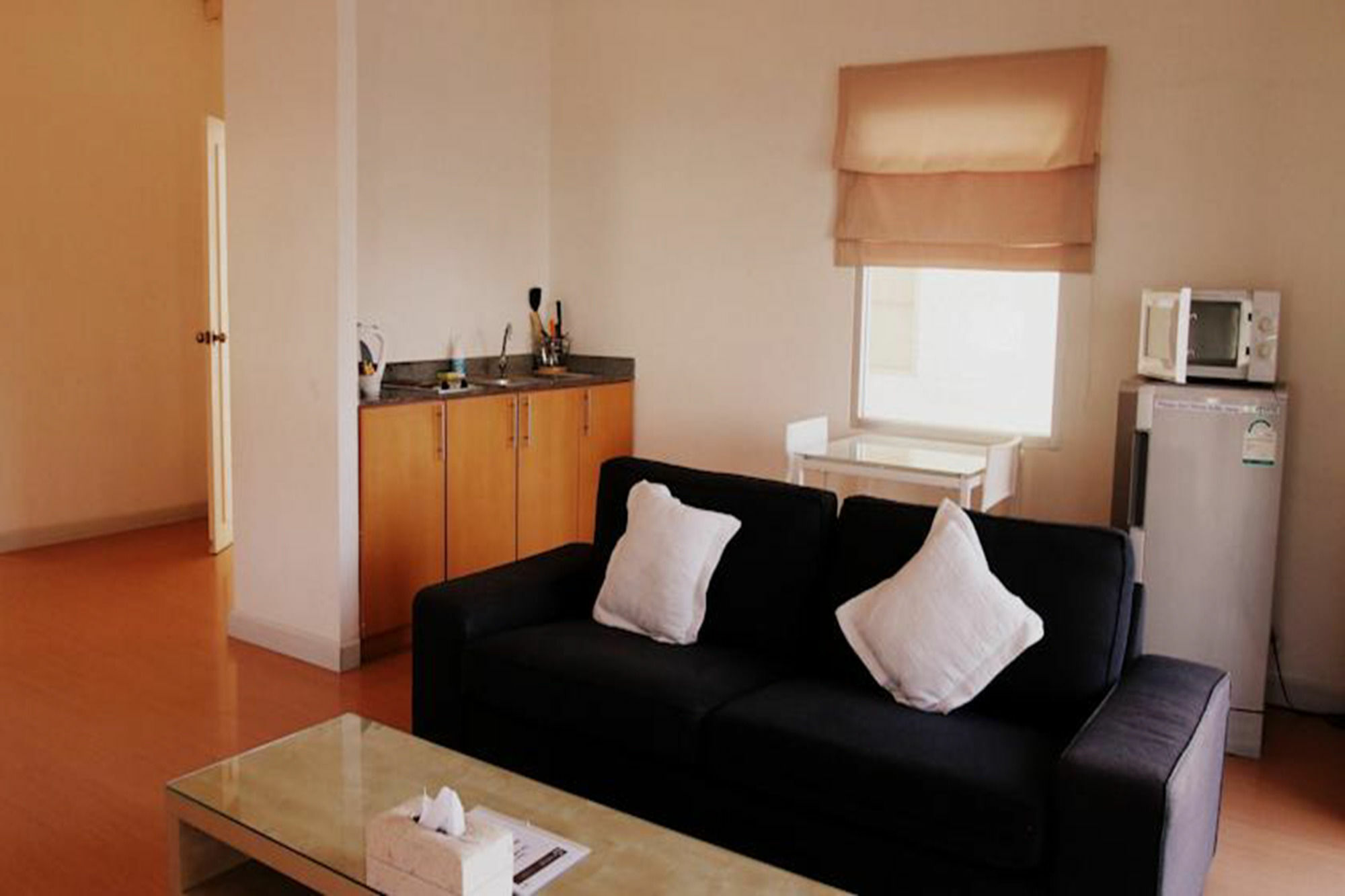 365 Serviced Aparthotel Chiang Mai